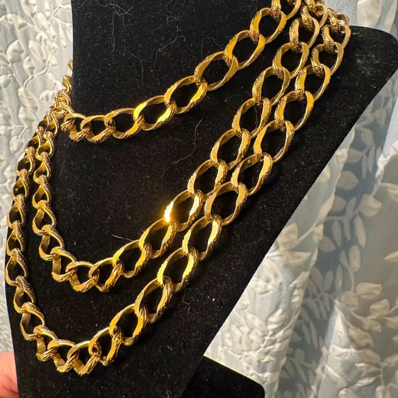 VINTAGE Multi Strand Chunky 14k Gold Plated Necklace - Picture 5 of 9